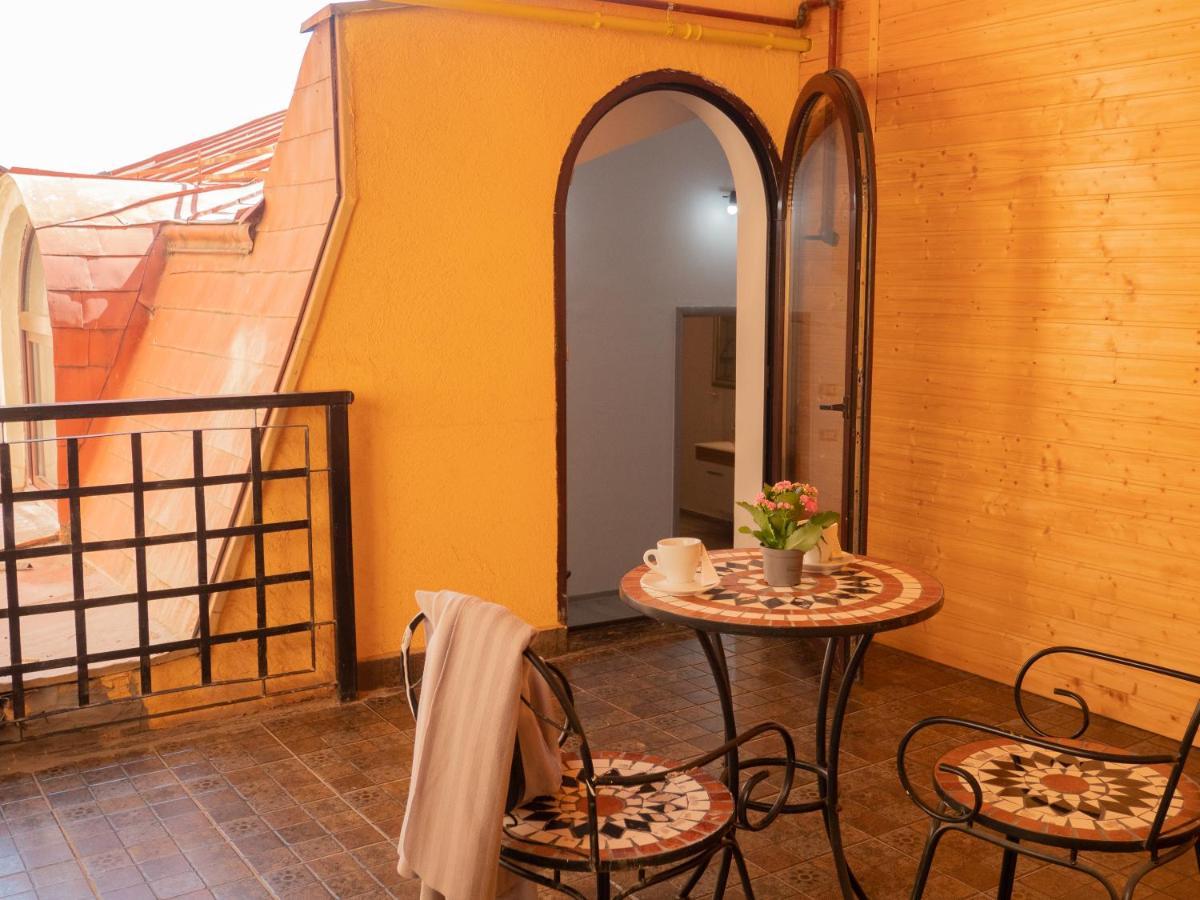 One Love Terrace Apartment Bucharest Exterior photo