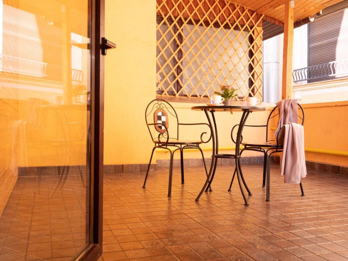 One Love Terrace Apartment Bucharest Exterior photo