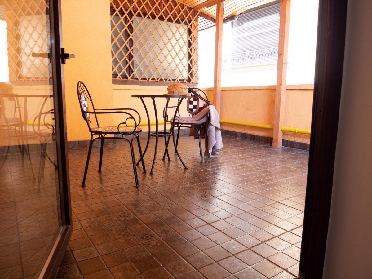 One Love Terrace Apartment Bucharest Exterior photo